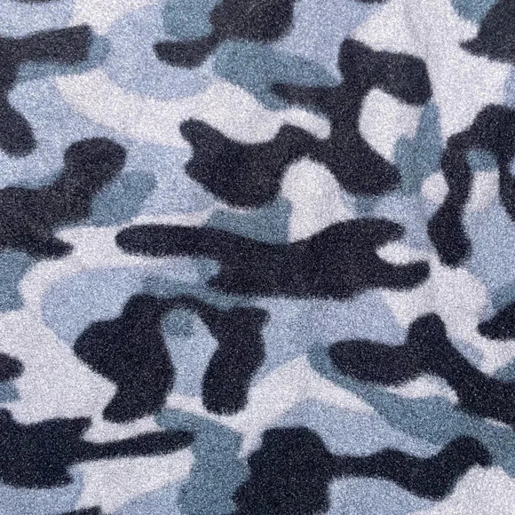 BOYS CAMO PRINT PAJAMAS - Picture 3 of 3